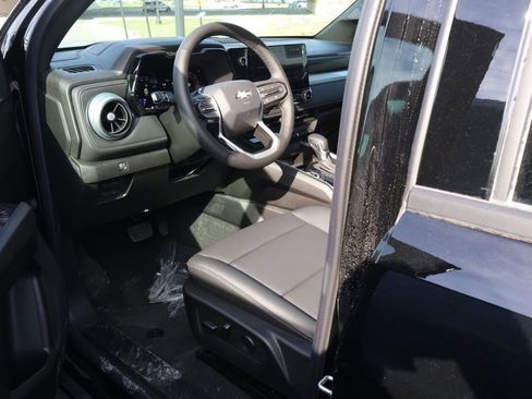 New 2026 Chevrolet Colorado LT w/ LT Convenience Package AWD/4WD image 11