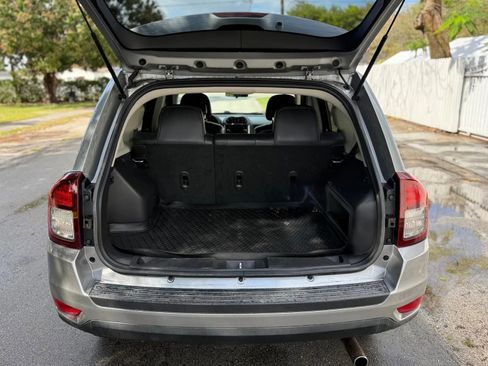 Used 2014 Jeep Compass Latitude image 7