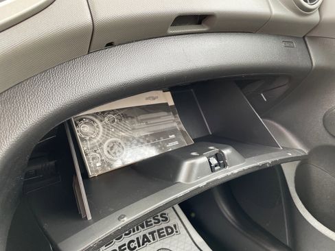 Used 2016 Chevrolet Sonic LT image 15