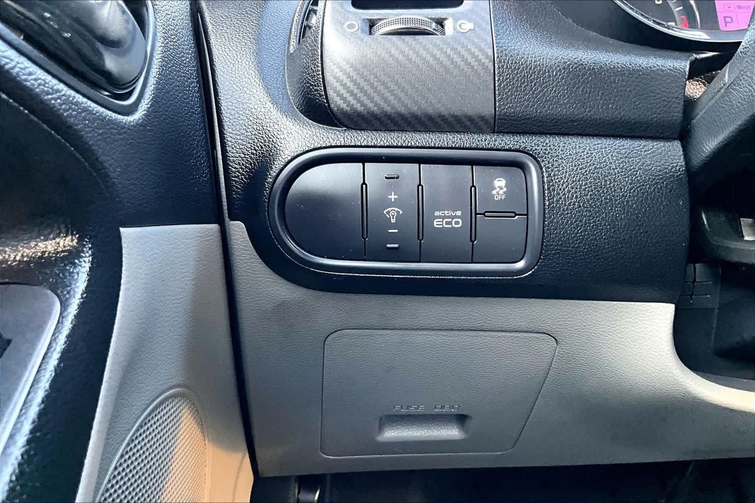 Used 2015 Kia Forte EX FWD image 32