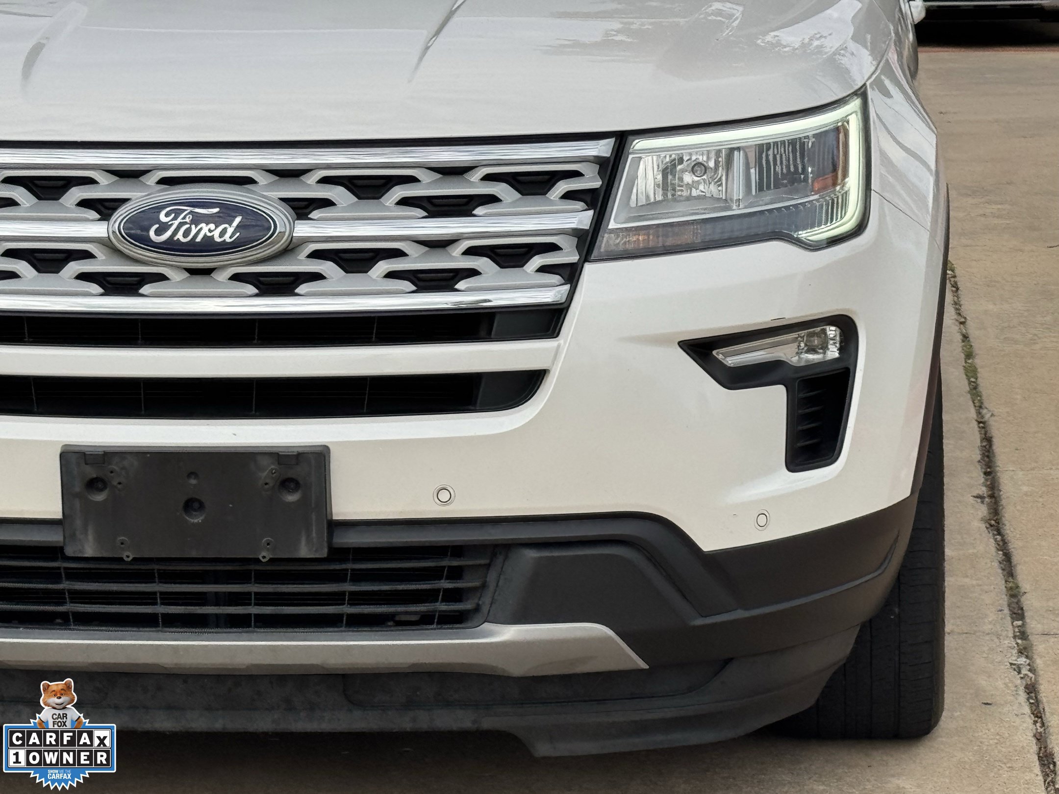 Used 2019 Ford Explorer XLT w/ Equipment Group 202A FWD image 11