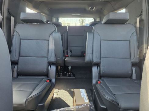 New 2026 GMC Yukon XL Denali AWD/4WD image 7