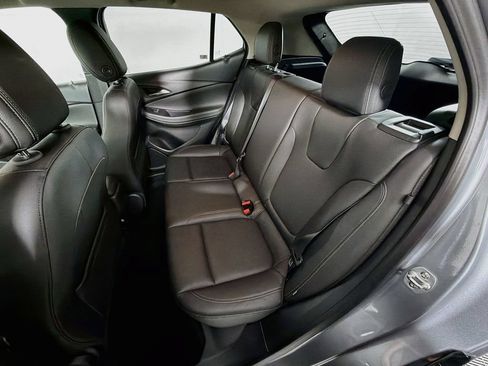 Used 2024 Buick Encore GX Sport Touring FWD image 22