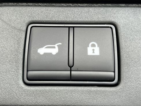 New 2026 Nissan Rogue SV AWD/4WD image 34