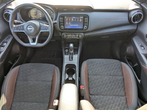 Used 2022 Nissan Kicks SR w/ Interior Electronics Package image 15