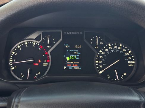 Used 2023 Toyota Tundra SR AWD/4WD image 18