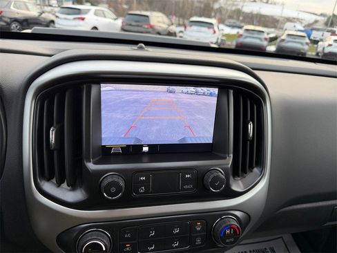 Used 2021 Chevrolet Colorado ZR2 image 18