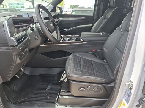 New 2026 Cadillac Escalade Platinum Sport AWD/4WD image 28