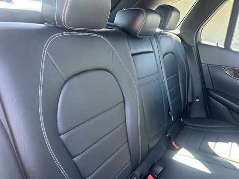 Used 2016 Mercedes-Benz GLC 300 4MATIC w/ Premium Package image 28