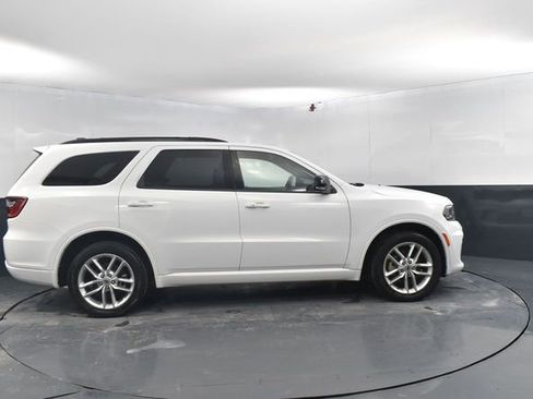 Used 2024 Dodge Durango GT image 11
