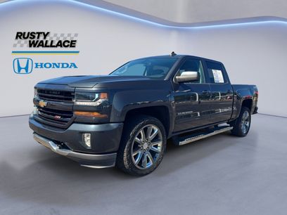 Used 2017 Chevrolet Silverado 1500 LT w/ LT Convenience Package