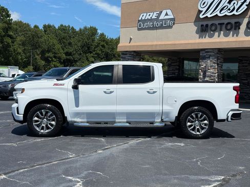 Used 2022 Chevrolet Silverado 1500 RST AWD/4WD image 2