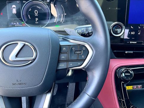 Certified 2026 Lexus NX 350h AWD w/ Accessory Package (2T) image 23