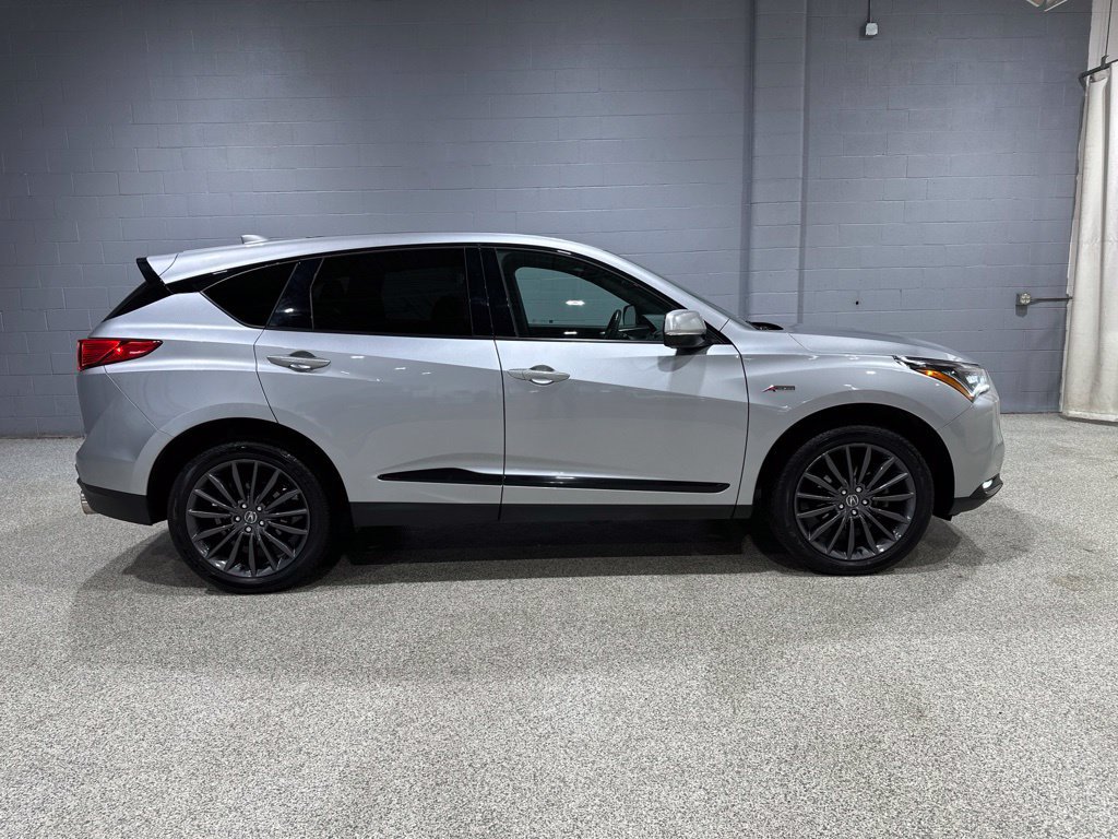 Used 2023 Acura RDX w/ Advance Package AWD/4WD image 2