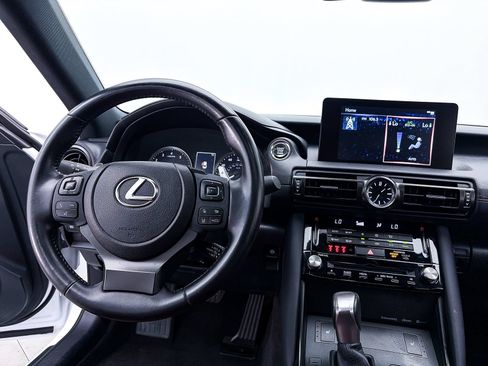 Used 2024 Lexus IS 350 F Sport RWD image 5