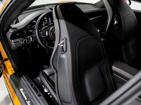 Used 2018 Porsche 911 Turbo S image 26