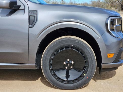 New 2026 Ford Maverick Lobo AWD/4WD image 10