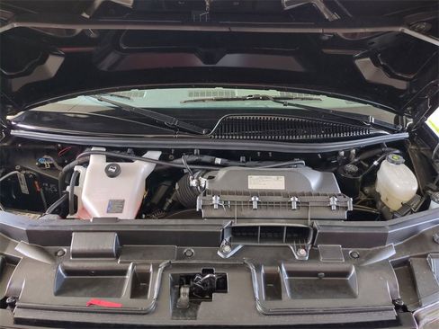 New 2025 GMC Savana 2500 Work Van 3D Extended Cargo Van w/ Driver Convenience Package image 31