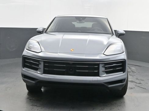 New 2026 Porsche Cayenne Coupe AWD/4WD image 10