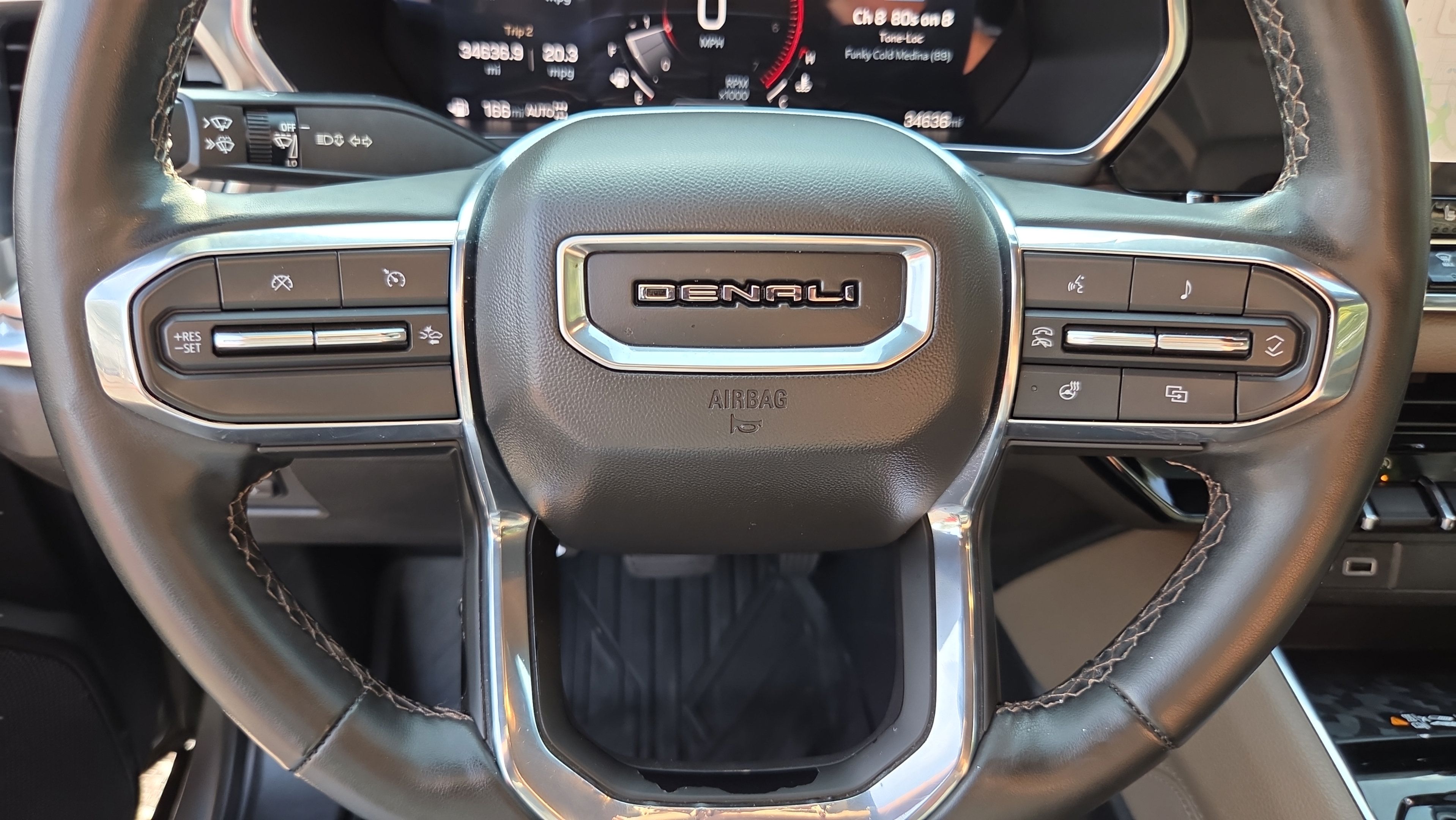 Used 2023 GMC Canyon Denali AWD/4WD image 25
