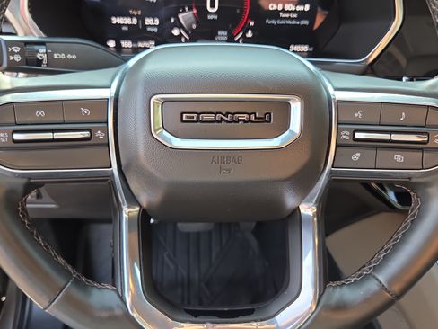 Certified 2023 GMC Canyon Denali AWD/4WD image 25