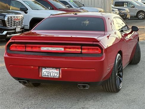 Used 2013 Dodge Challenger R/T w/ Electronics Convenience Group image 4