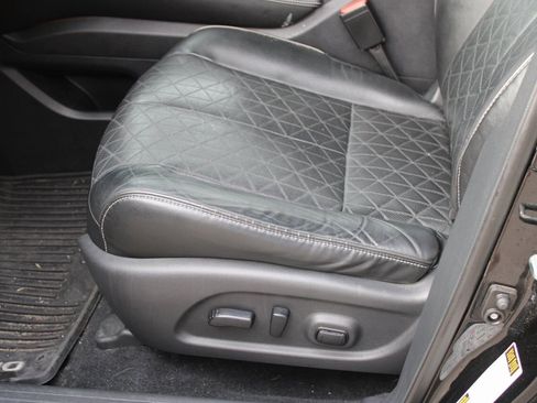 Used 2019 Nissan Murano Platinum image 15