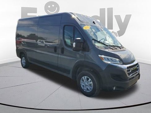 Used 2025 RAM ProMaster 2500 w/ Quick Order Package 22G SLT FWD image 7