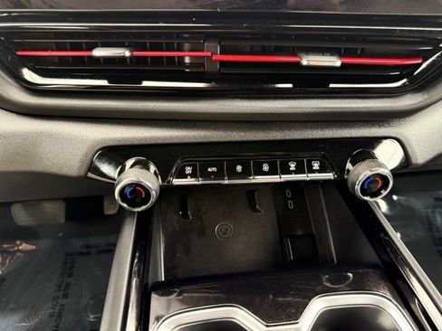 Used 2026 Chevrolet Silverado EV Trail Boss AWD/4WD image 42