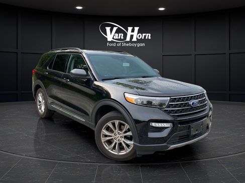 Used 2020 Ford Explorer XLT w/ Equipment Group 202A AWD/4WD image 1