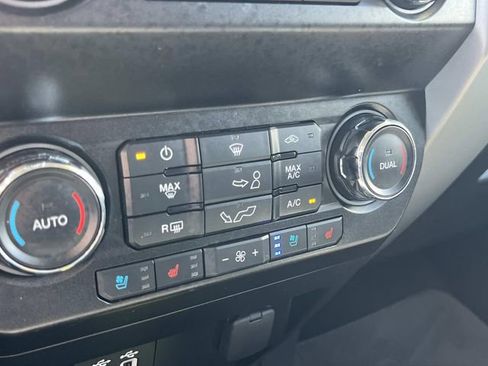 Used 2019 Ford F150 Lariat AWD/4WD image 38