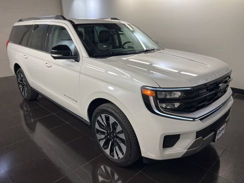 New 2026 Ford Expedition Max Platinum AWD/4WD image 1