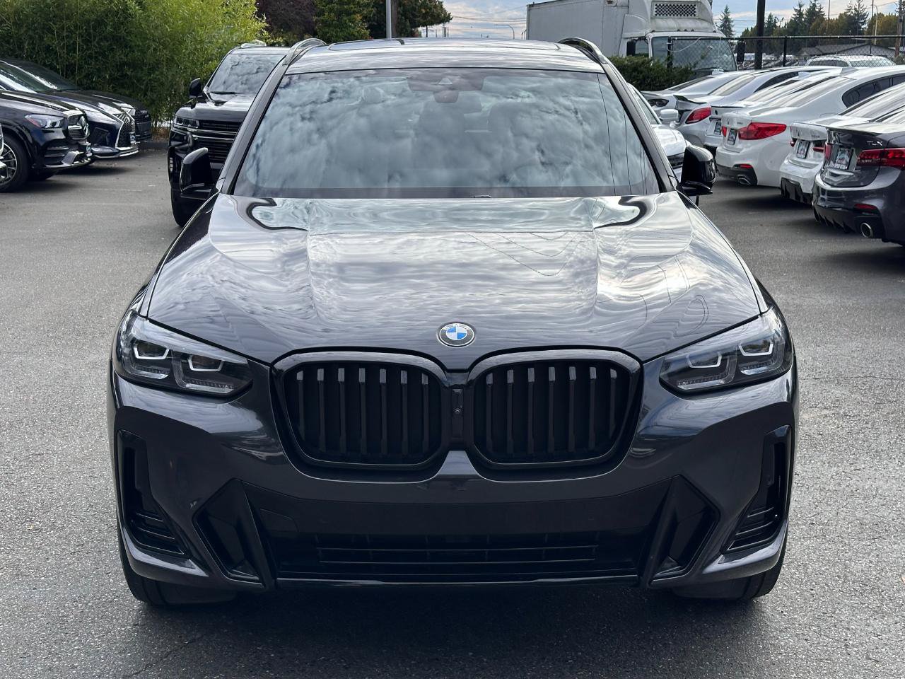 Used 2023 BMW X3 xDrive30i w/ M Sport Package AWD/4WD image 4