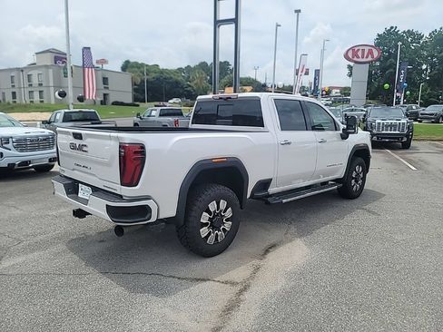 Used 2025 GMC Sierra 2500 Denali w/ Technology Package AWD/4WD image 7