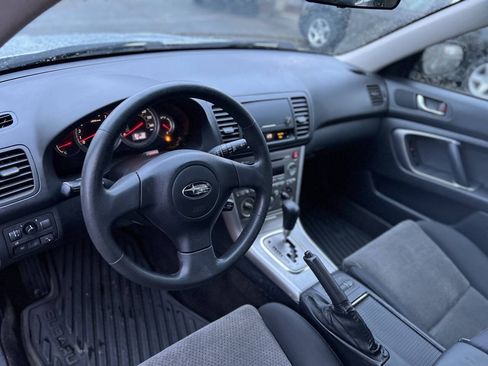 Used 2005 Subaru Outback 2.5i AWD/4WD image 10