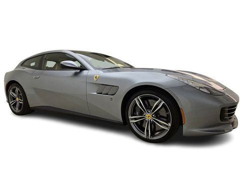 Used 2017 Ferrari GTC4Lusso AWD/4WD image 3
