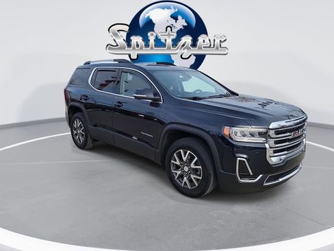 Certified 2022 GMC Acadia SLE w/ Driver Convenience Package image 2