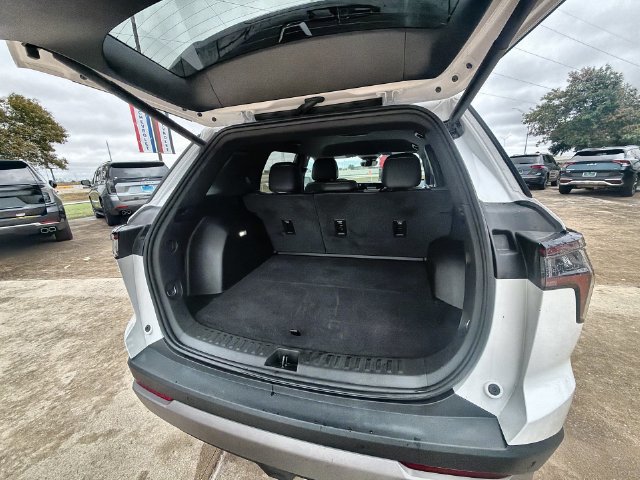 Certified 2025 Chevrolet Equinox LT w/ Convenience Package II FWD image 25