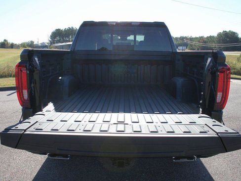 New 2026 GMC Sierra 1500 Denali w/ Denali Reserve Package image 23