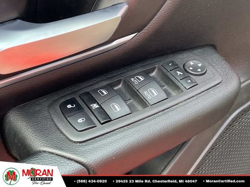 Used 2023 RAM 1500 Big Horn AWD/4WD image 16