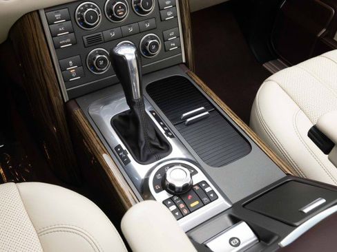 Used 2012 Land Rover Range Rover Autobiography image 22