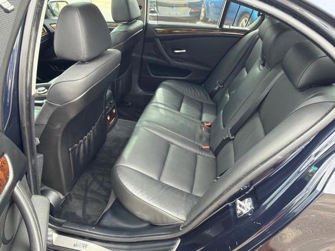 Used 2008 BMW 550i Sedan w/ Cold Weather Pkg RWD image 12