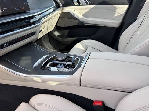 New 2026 BMW X5 xDrive50e w/ Premium Package image 17