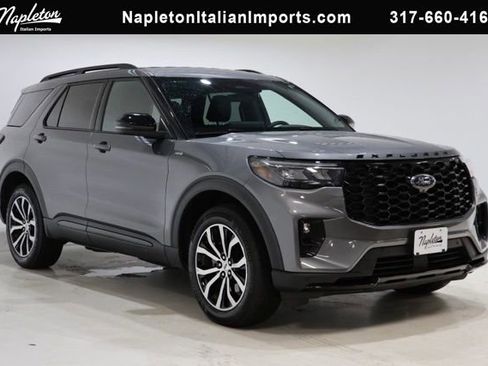 Used 2025 Ford Explorer ST-Line AWD/4WD image 1