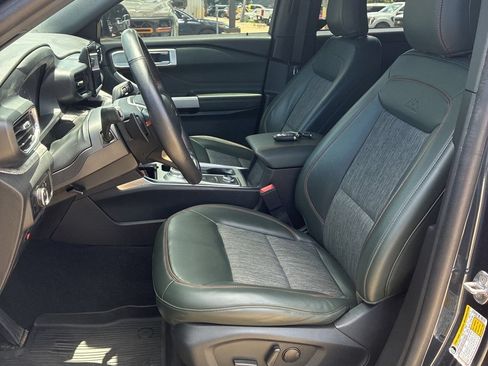 Used 2023 Ford Explorer Timberline w/ Timberline Technology Package AWD/4WD image 3