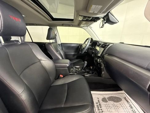 Used 2021 Toyota 4Runner Venture w/ Moonroof Package AWD/4WD image 35