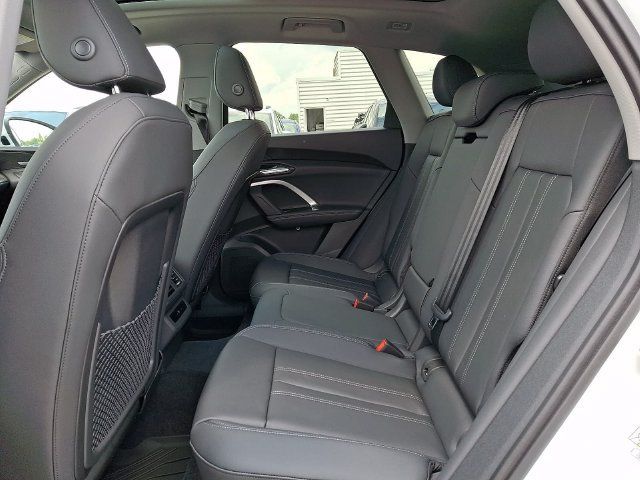 New 2026 Audi Q5 Premium w/ Premium Plus AWD/4WD image 7