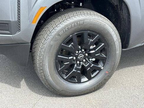New 2026 Nissan Frontier SV w/ All-Weather Content Package AWD/4WD image 7