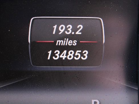 Used 2015 Mercedes-Benz ML 250 BlueTEC 4MATIC image 15