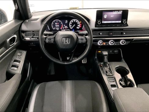 Used 2025 Honda Civic Sport image 17